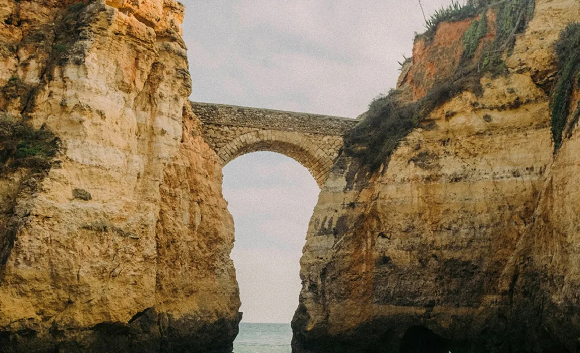 11 Sítios a visitar no Algarve - Baía da Luz 11 Sítios a visitar no Algarve